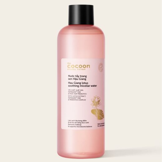 Nước tẩy trang sen Hậu Giang 500ml